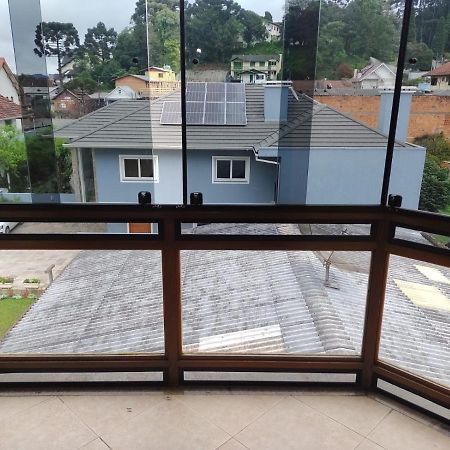 Apartamento Ensolarado No Centro De Gramado Διαμέρισμα Εξωτερικό φωτογραφία