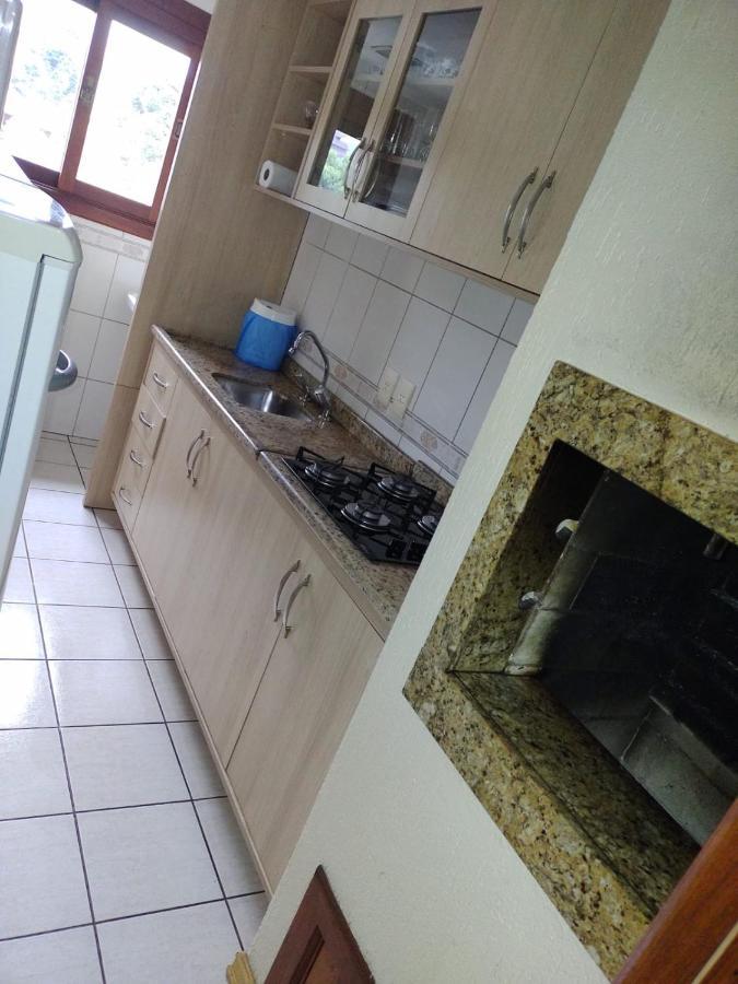 Apartamento Ensolarado No Centro De Gramado Διαμέρισμα Εξωτερικό φωτογραφία