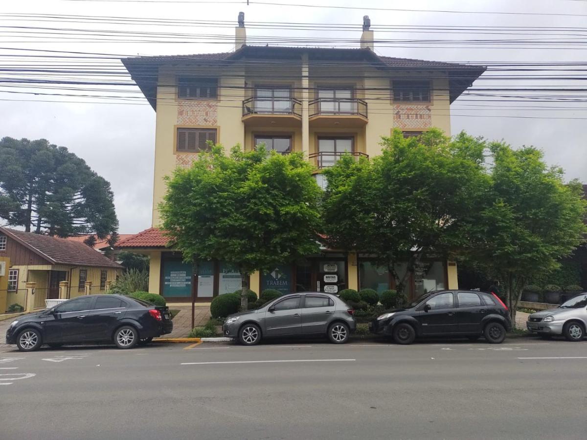 Apartamento Ensolarado No Centro De Gramado Διαμέρισμα Εξωτερικό φωτογραφία