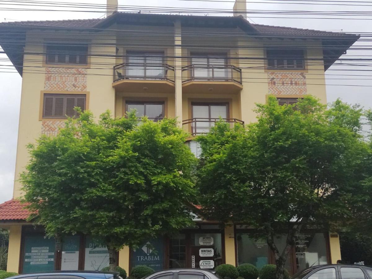 Apartamento Ensolarado No Centro De Gramado Διαμέρισμα Εξωτερικό φωτογραφία